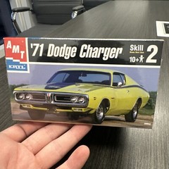 Amt model car kit 71 Dodge Charger 30053 Sealed