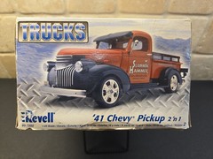 Revell, Trucks, ’41 Chevy Pickup, 2’n 1, 1/25, Sealed Parts Inside