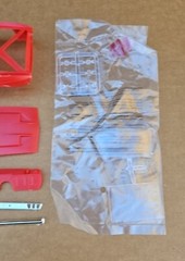 AMT 1/25 1971 FORD MUSTANG MACH 1 BODY AND RELATED PARTS JAMES BOND 007