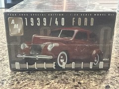AMT 1939/1940 FORD SEDAN MILLENNIUM FACTORY SEALED KIT!! CIRCA 1999! VMCP!