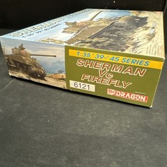 Dragon 1/35 Scale Sherman Vc Firefly Tank Model Kit #6121