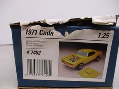 Hobby Shop Only 1971 Plymouth Cuda 1/25