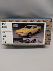 Testors 1971 Plymouth Cuda Pro Stock Model 1/25 Kit 7402 Hobby Shop Only HSO