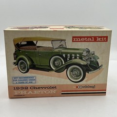 Metal Kit 1932 Chevrolet Phaeton by Hubley 1950s Lancaster PA Box Only Display