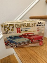 AMT 57 Chevrolet 3in1 2 Door Hardtop Car model kit