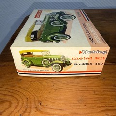 Hubley Metal Kit ~ 1932 Chevrolet Phaeton ~ in box USA Unassembled No. 4865