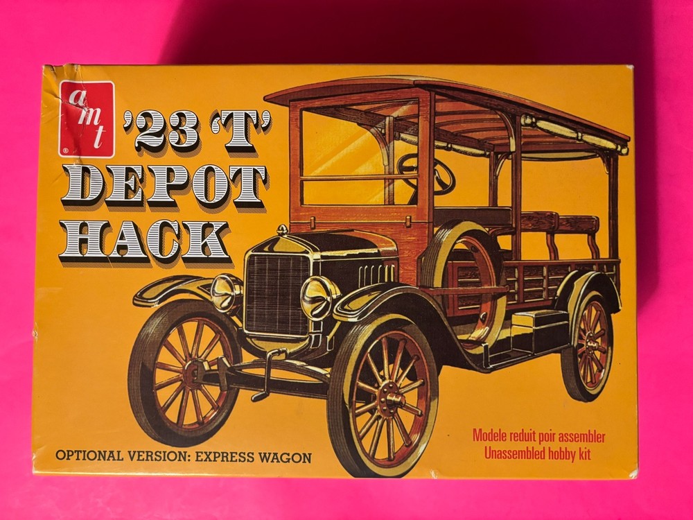 1923 T DEPOT HACK TRUCK MODEL KIT AMT ERTL 1/25 SCALE NEW IN OPEN BOX COOL LOOK!