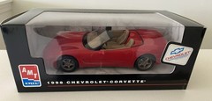 1998 Chevrolet Corvette Convertible Dealer Promo Model Car Red/Tan New In Box