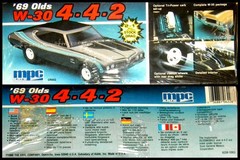 MPC 1:25 scale kit ’69 OLDS W-30 4-4-2 Build Stock or Drag # 6228 Factory Sealed