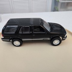 Vintage 1/25 Plastic AMT Ertl Promo 1996 GMC Jimmy SUV – Black & Display Box