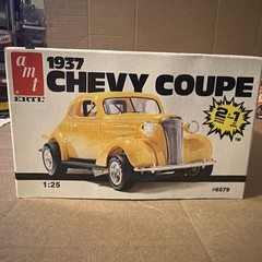 LOOK AMT /ERTL 1937 CHEVY COUPE SCALE 1/25 MODEL KIT OPEN BOX Sealed Bags