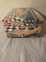 AMT 1967 Chevy Chevelle Pro Street 1:25 Scale Model Car Kit 876 -open Box