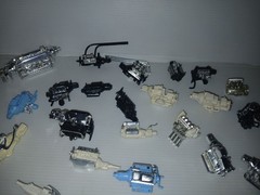Monogram Revell Junkyard Built Parts Lot 1/24 1/25 Plastic Motors
