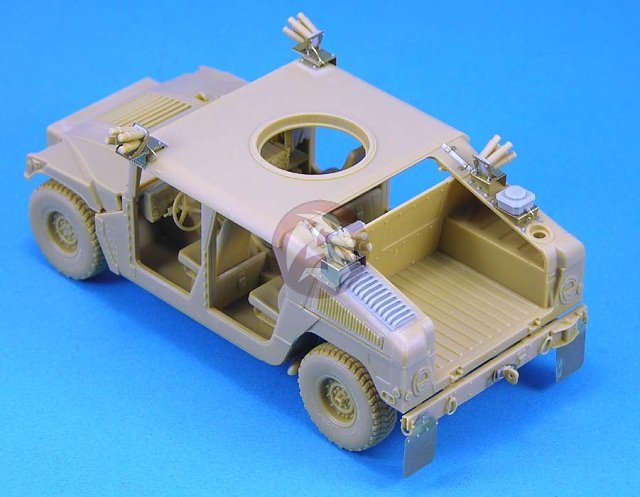 Legend 1/35 M1114 Up-Armored AC HMMWV Humvee Detailing Set (for Bronco) LF1218