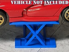 1/24 1/25 Scale Automotive Scissor Lift – Car Display Stand or Diorama Accessory