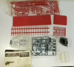 Ertl 1/25 Vintage Great Dane Extendable Heavy Duty Flatbed Trailer #8009