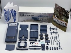 1:25 1964 Ford Country Station Wagon Sedan ’64 Complete Model Kit with Engine