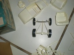 Vintage 1960s AMT ’29 Ford Model A Roadster 3 n 1 Double Kit(2 Cars) w/ALA-Kart