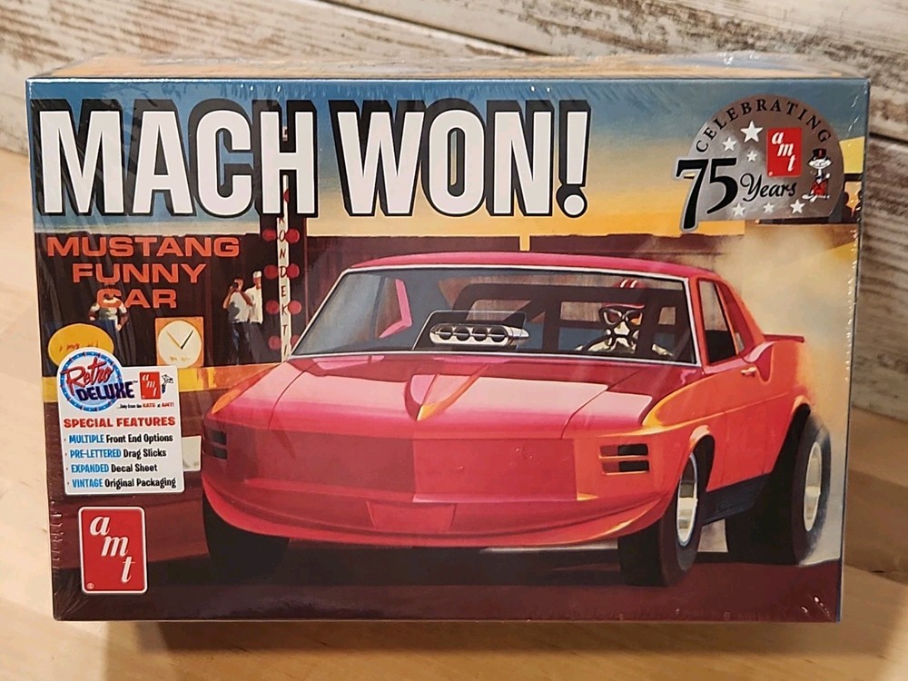 AMT Mach Won 1970 Ford Mustang Funny Car Plastic Model Kit Sealed