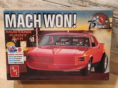 AMT Mach Won 1970 Ford Mustang Funny Car Plastic Model Kit Sealed