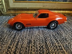 BUILT Revell 1969 Corvette 429 Coupe Model Kit 7149 1:25 Sealed Vintage