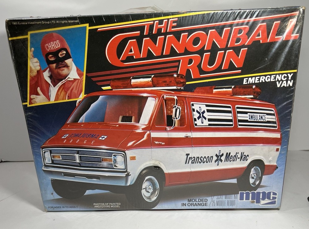 VINTAGE 1981-THE CANNONBALL RUN EMERGENCY VAN-Factory Sealed Parts Bag/Model Car