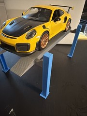 4 post model car lift 1:24 1:25 scale KIT Diorama In Silver And Blue! Paintable