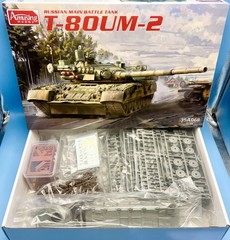 Amusing Hobby AH 35A068 1/35 T-80UM-2 Russian Main Battle Tank Brand New