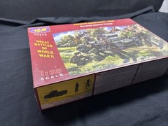 ICM PzKpfw II Ausf D WW II German Panzer Troop Model Kit 1/35 Scale 35272 NIB