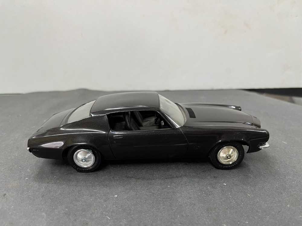 C13 Mpc 1972 Chevy Camaro Rally Sport Promo 1/25 McM vintage car model nice!