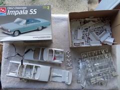 AMT # 8209 1962 Chevrolet Impala SS Convertible 1/25 Open Parts Only Model Kit