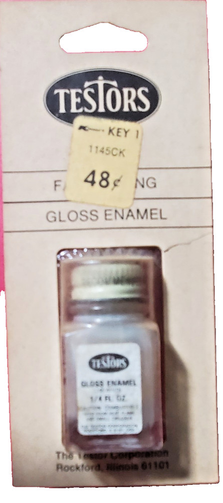 1977 Vintage Packaged White #1145 Testors Model Gloss Enamel Paint 1/4 Fl Oz.NOS