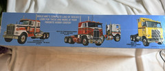 NEW Round2Models Reissue of AMT 1/25 Construction BULLDOZER, AMT1086