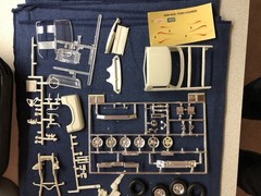AMT Vegas 57 Ford T-Bird From TV Show KIT# 3105 opened but complete