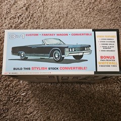 AMT ’65 Lincoln Continental Wagon Customizing Kit 1/25 scale !