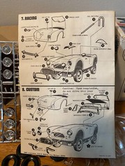 AMT Modern Classic Cobra Roadster 1:25 Scale Skill Level-2 Open Box but Complete