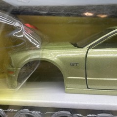 Maisto Assembly Line 2006 Ford Mustang GT Coupe 1:24 Die Cast Model Kit Lime Grn