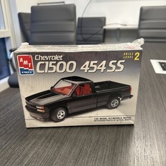 AMT ERTL Chevrolet C1500 454 SS. 1:25. 6032 Sealed