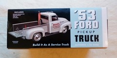 AMT Trophy Series 1953 FORD PICKUP TRUCK Hot Rod 3 in 1 Model Kit 1:25 NIOB