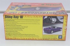 Factory Sealed Revell Motorworks Sting Ray III 1:25 Scale Model Kit #85-1253 NEW