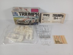 Triumph TR-4 European Racing Series MPC 1:32 Model Kit 2-1016 Sealed Parts Bag