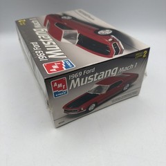 Rare AMT/ERTL 1/25 Scale 1969 FORD MUSTANG MACH 1 Plastic Model Kit