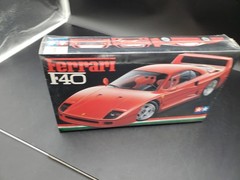 🔥😎Tamiya 1:24 Model Kit – Ferrari F40 – Series No. 77 – Item 24077 1500 (NEW)