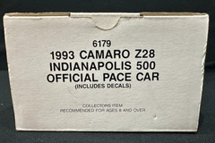 1:25 AMT Ertl 6179 1993 Camaro Z-28 Indy 500 Pace Car Black w/ Decals – NEW Mint