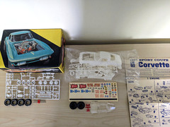 L@@K! **RARE VINTAGE AMT 1967 CORVETTE STING RAY KIT **SEALED BAG *SUPER C@@L!
