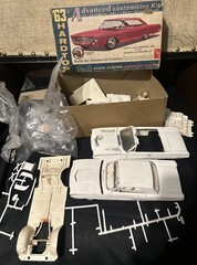 Vintage Original AMT 1963 T-Bird Ford Advanced Customizing Model Kit In Box