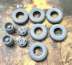 Resin 1/24 Scale: 15-inch “4-hole Tow Truck” Dually Wheels W/ Commercial Tires