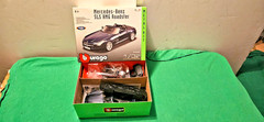 Collectible BURAGO Mercedes Benz SLS AMG Roadster Metal Car Model Kit 1/32 Scale