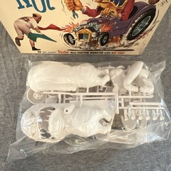Vintage ORIGINAL Revell Ed “BIG DADDY” Roth DRAG NUT NOS FACTORY SEALED 1963