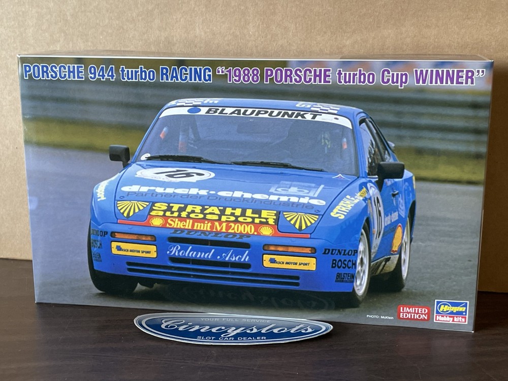 Hasegawa 1/24 Porsche 944 Turbo Racing 1988 Porsche Turbo Cup Winner Model Kit